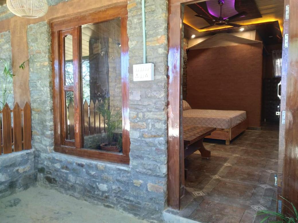 Nature Villaas Basa Homestay Pauri エクステリア 写真
