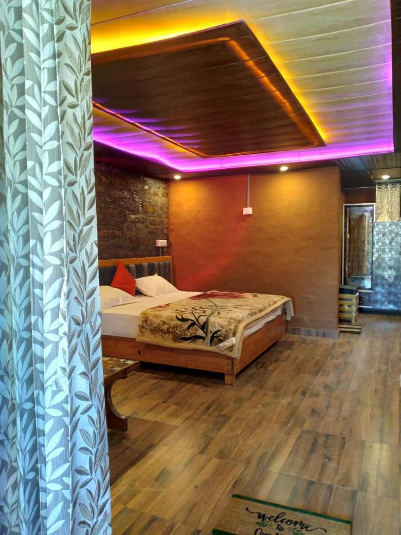 Nature Villaas Basa Homestay Pauri エクステリア 写真