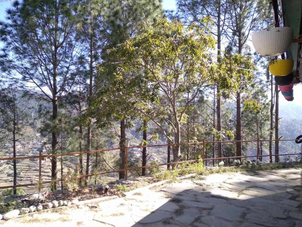 Nature Villaas Basa Homestay Pauri エクステリア 写真