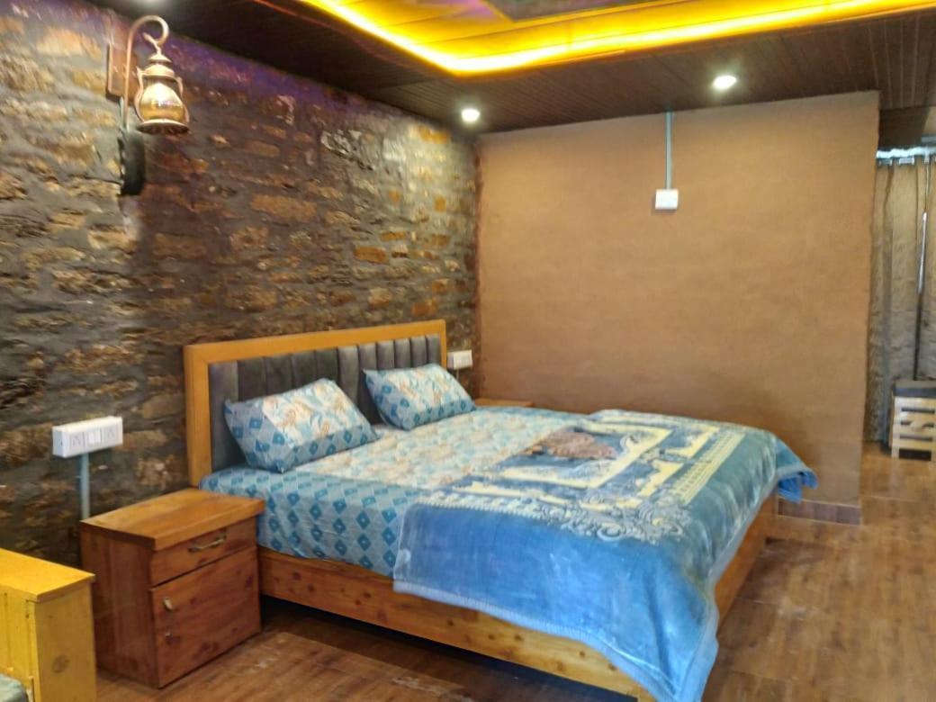 Nature Villaas Basa Homestay Pauri エクステリア 写真