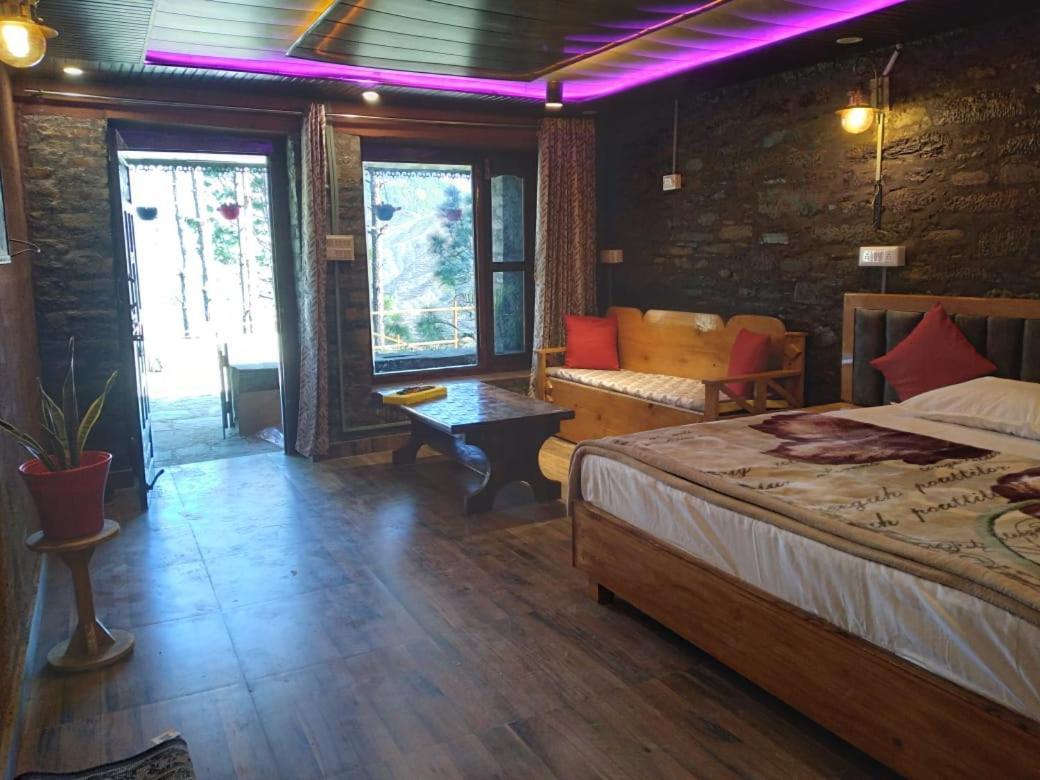 Nature Villaas Basa Homestay Pauri エクステリア 写真