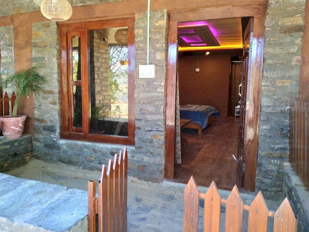 Nature Villaas Basa Homestay Pauri エクステリア 写真
