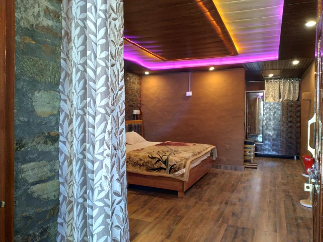 Nature Villaas Basa Homestay Pauri エクステリア 写真