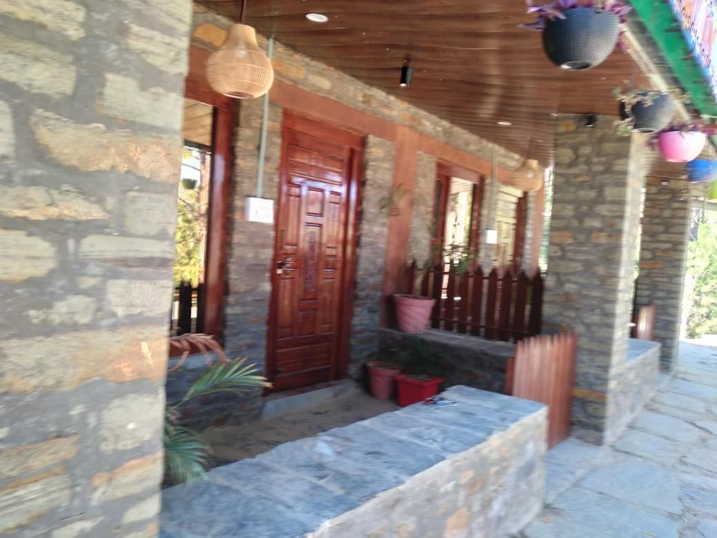 Nature Villaas Basa Homestay Pauri エクステリア 写真