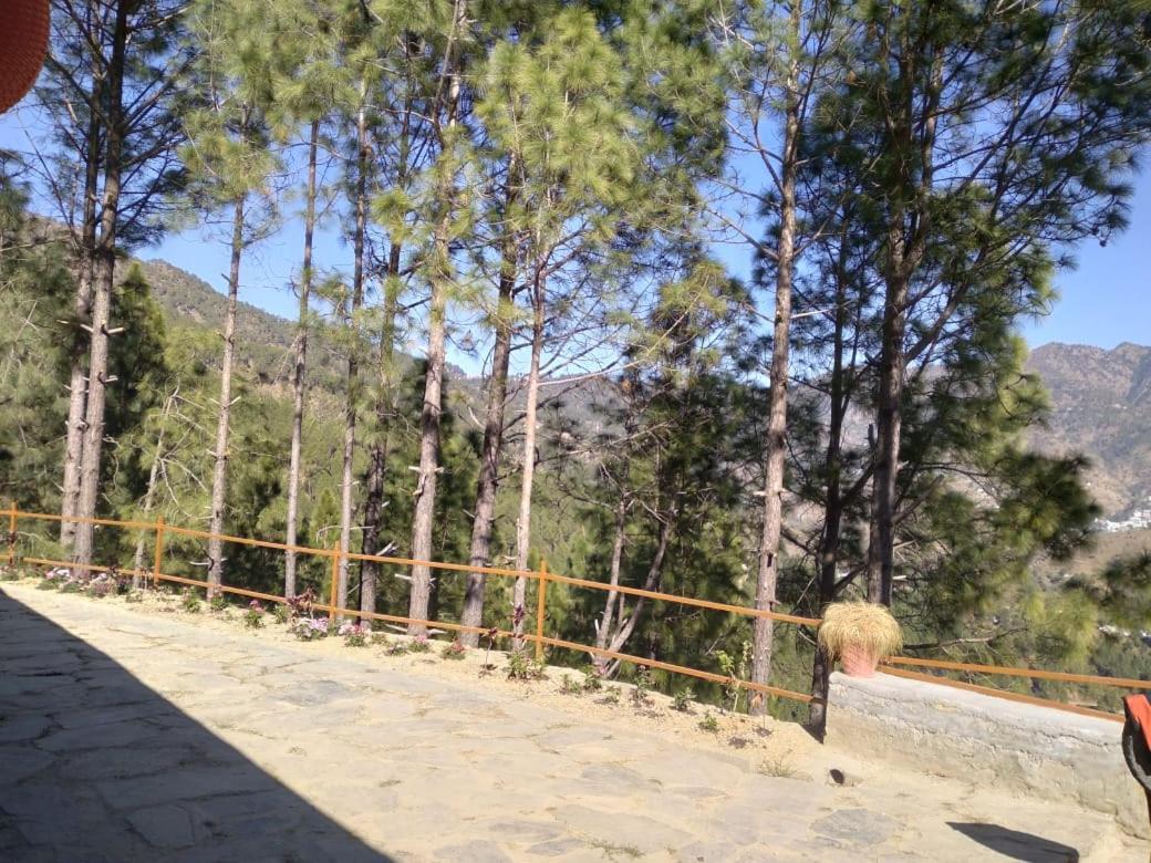 Nature Villaas Basa Homestay Pauri エクステリア 写真